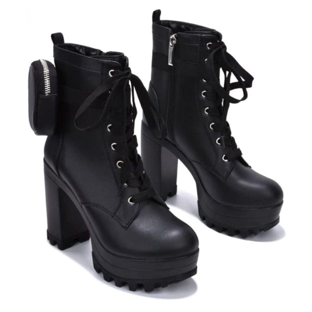 Cape Robbin Monik Platform Chelsea Ankle Boots with Chunky Block Heels Booties M